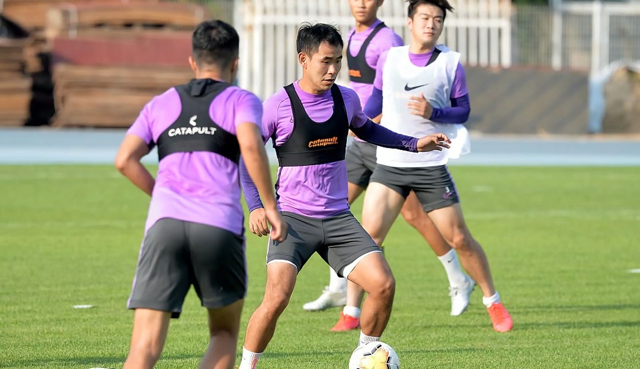 半岛体育app-关于天津泰达遭遇不利，排名下滑现困难的信息