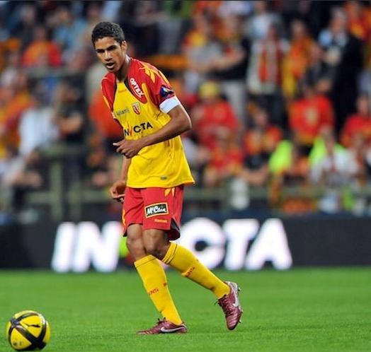 半岛app下载体育-包含里尔签下尼斯后卫，加强后防实力的词条