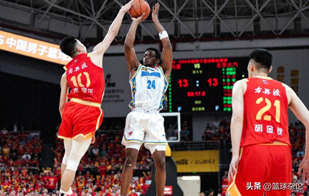 半岛体育官方下载-北京首钢遭遇主场失利，排名下滑