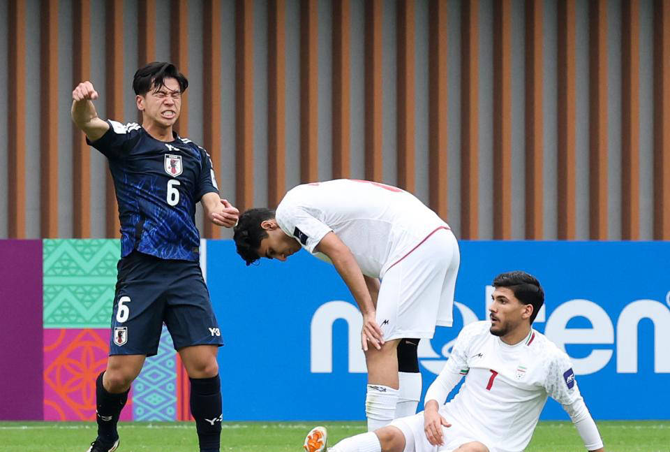 半岛体育官方下载-赛事现场：亚洲杯球队表现抢眼的简单介绍